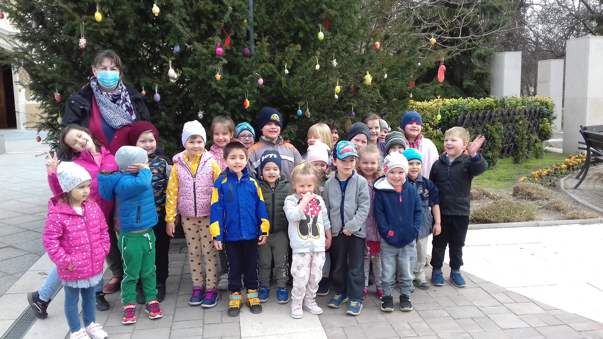 Valami történik itt kérem szépen