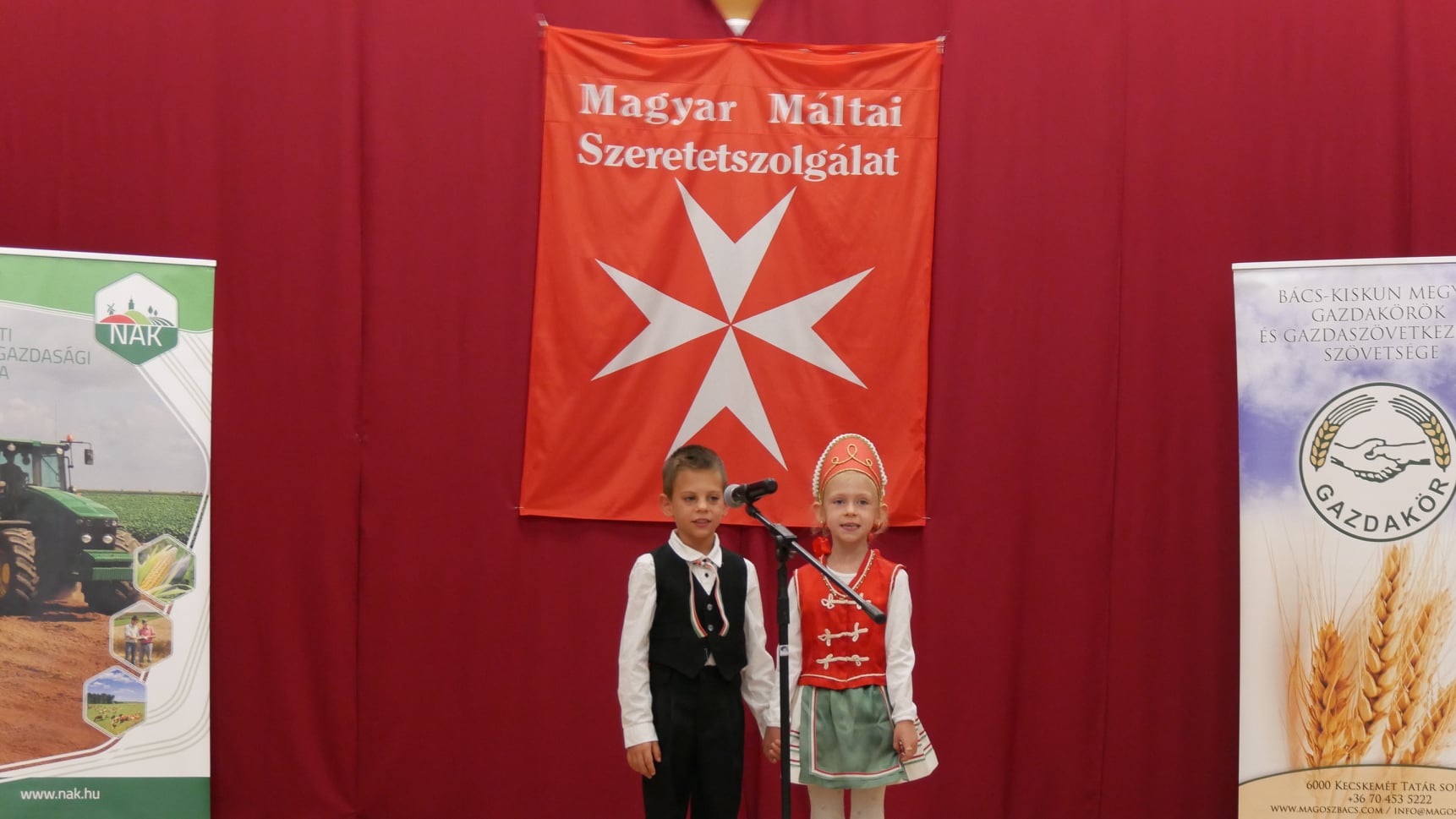 Magyarok Kenyere átadó Ünnepség