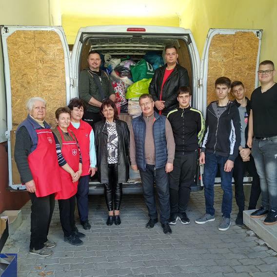 Humanitárius segélyszállítmányt Kárpátaljára