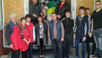 Humanitárius segélyszállítmányt Kárpátaljára