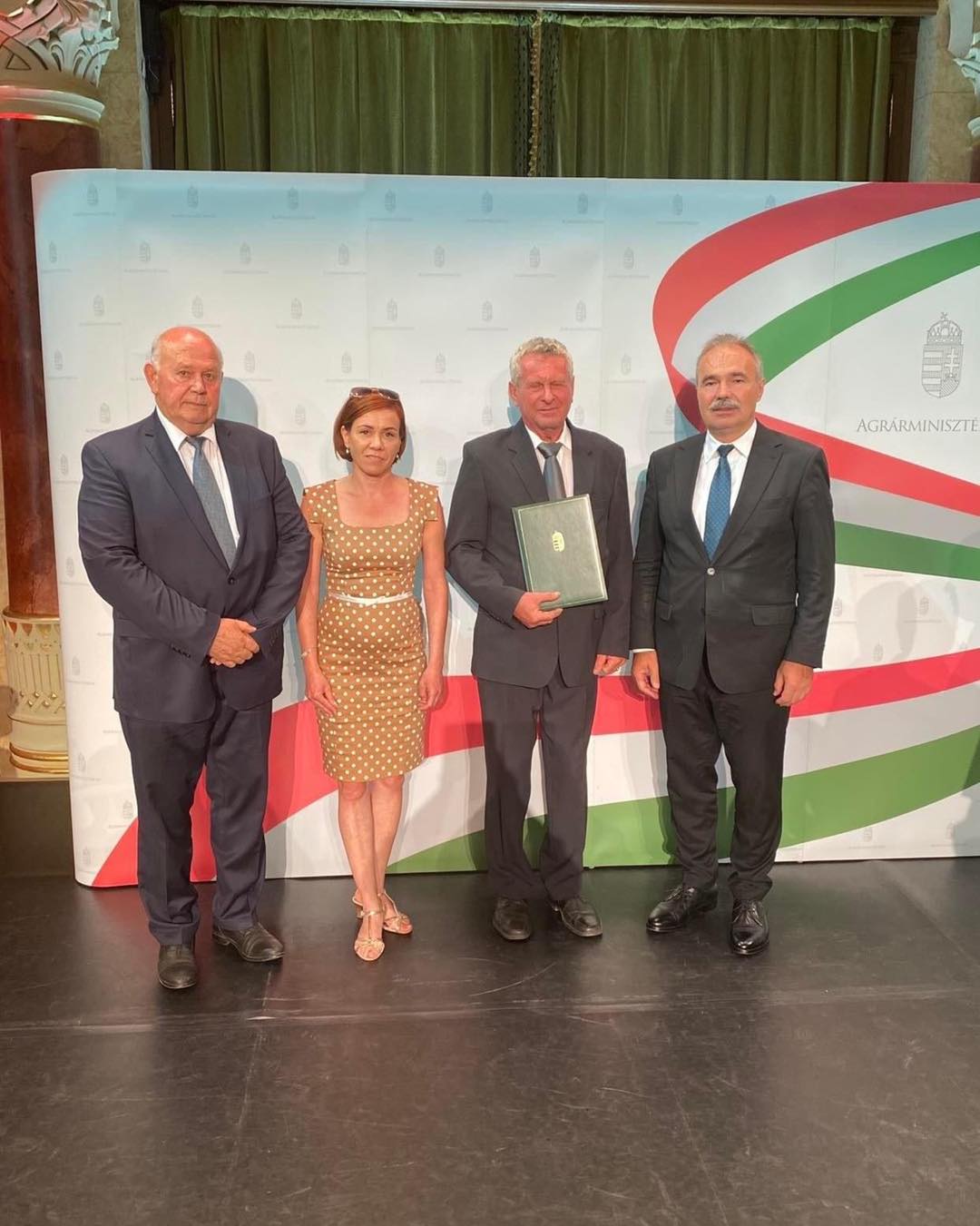 Zámbó Imre miniszteri elismerésben részesült