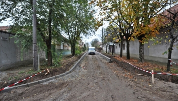 Az utak építésénél látványos előrehaladás