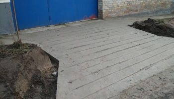 Megkezdődött a kapubejárók építése