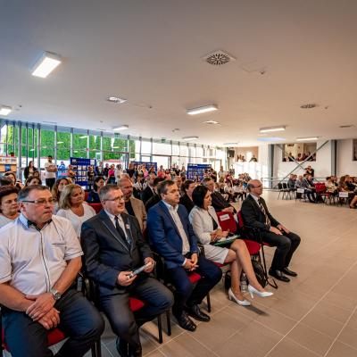 241127670 4389729921065220 303477490356002014 N