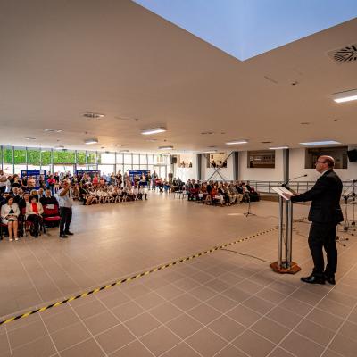 241131521 4389729054398640 2577139293488696235 N