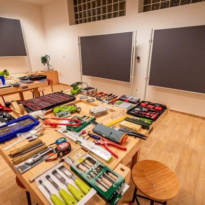 241140607 4389731304398415 2400622277296803015 N