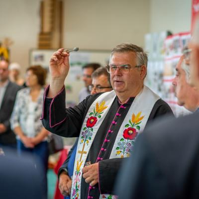 242074694 4440832985954913 7130741798757143917 N