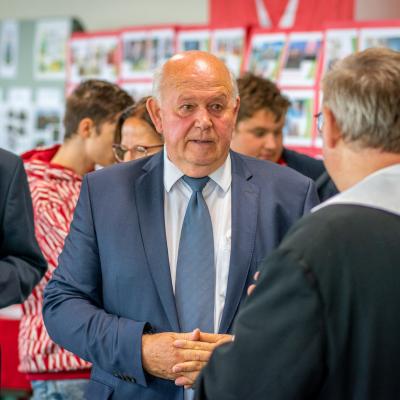 242203731 4440831715955040 698964828197623131 N