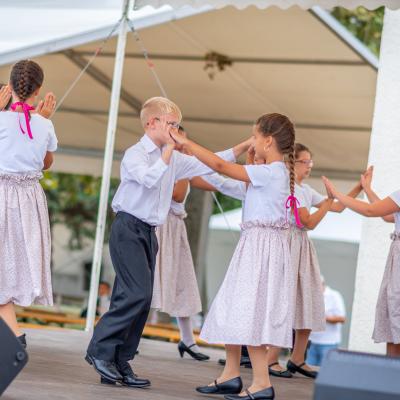 242006949 4443806112324267 1700968796652483315 N