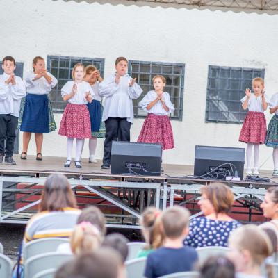 242065206 4443804075657804 6820347584072454051 N