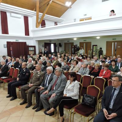 279744417 4993142507433430 5630666434537920238 N